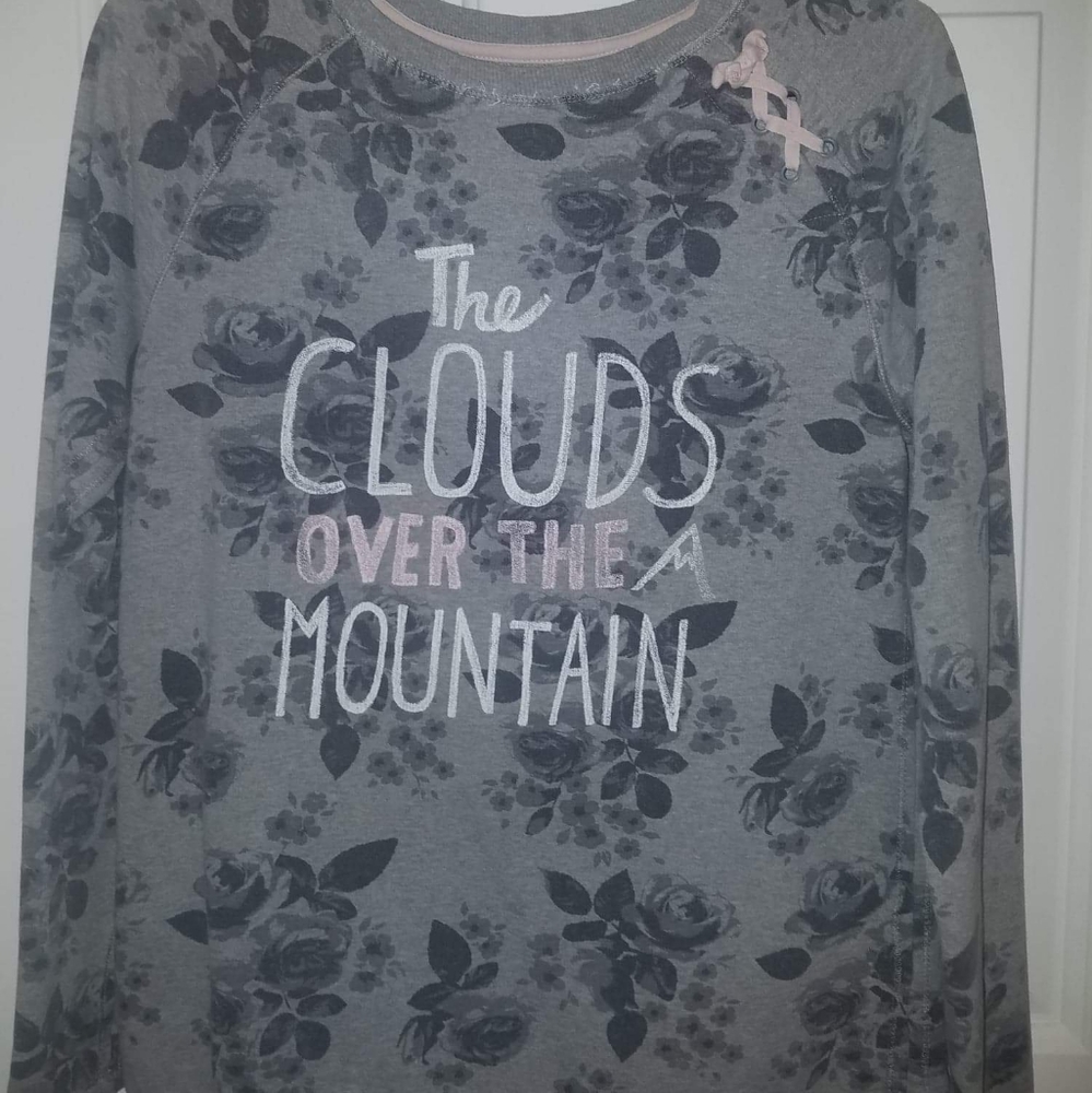 Patterned Long Sleeve